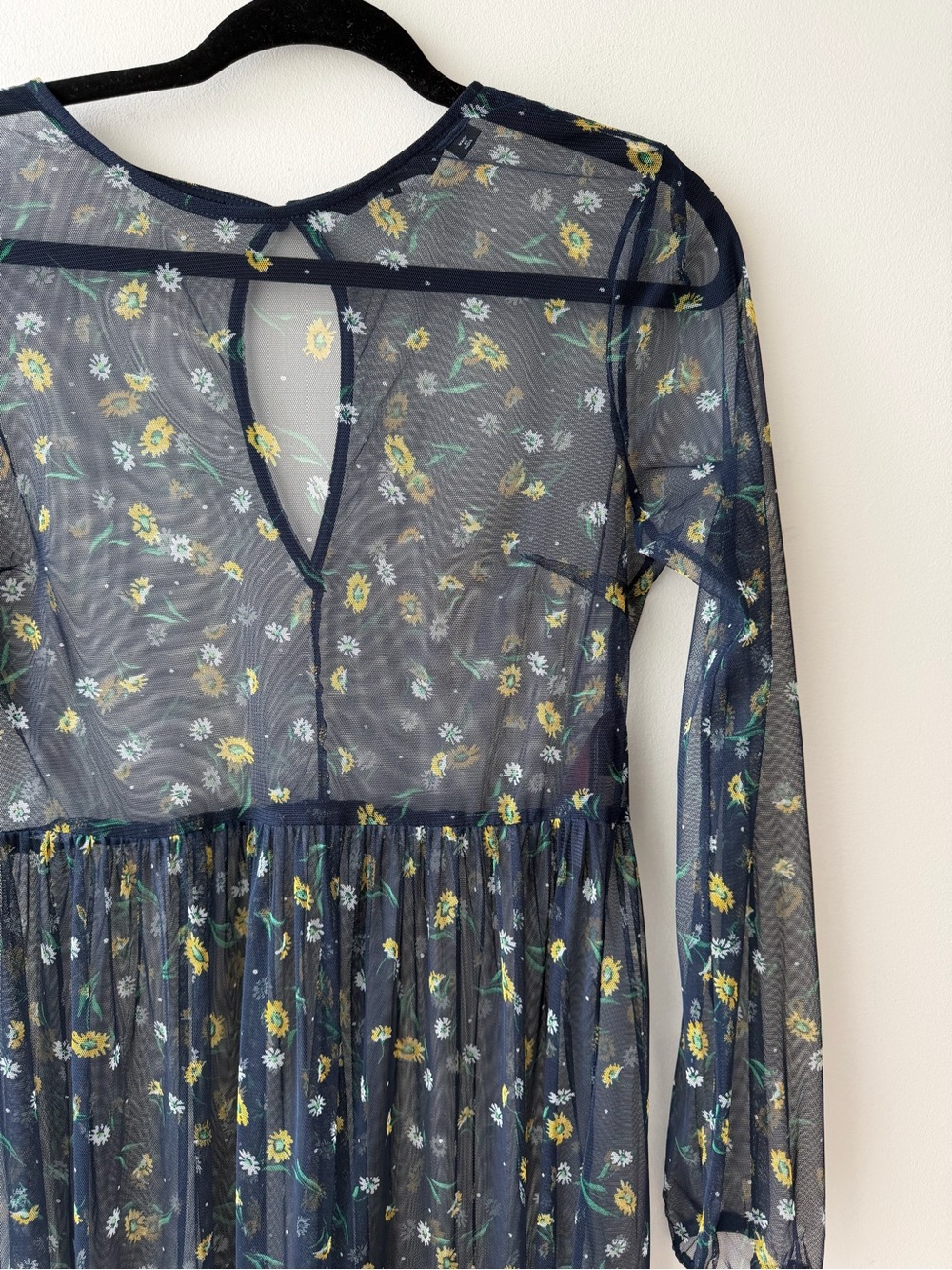Vera Moda Mesh Daisy Midi Dress - Picture 4 of 7